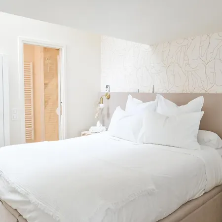 Lejlighed 2 Bd Chic Loft With Historic Charm And Modern Amenities *